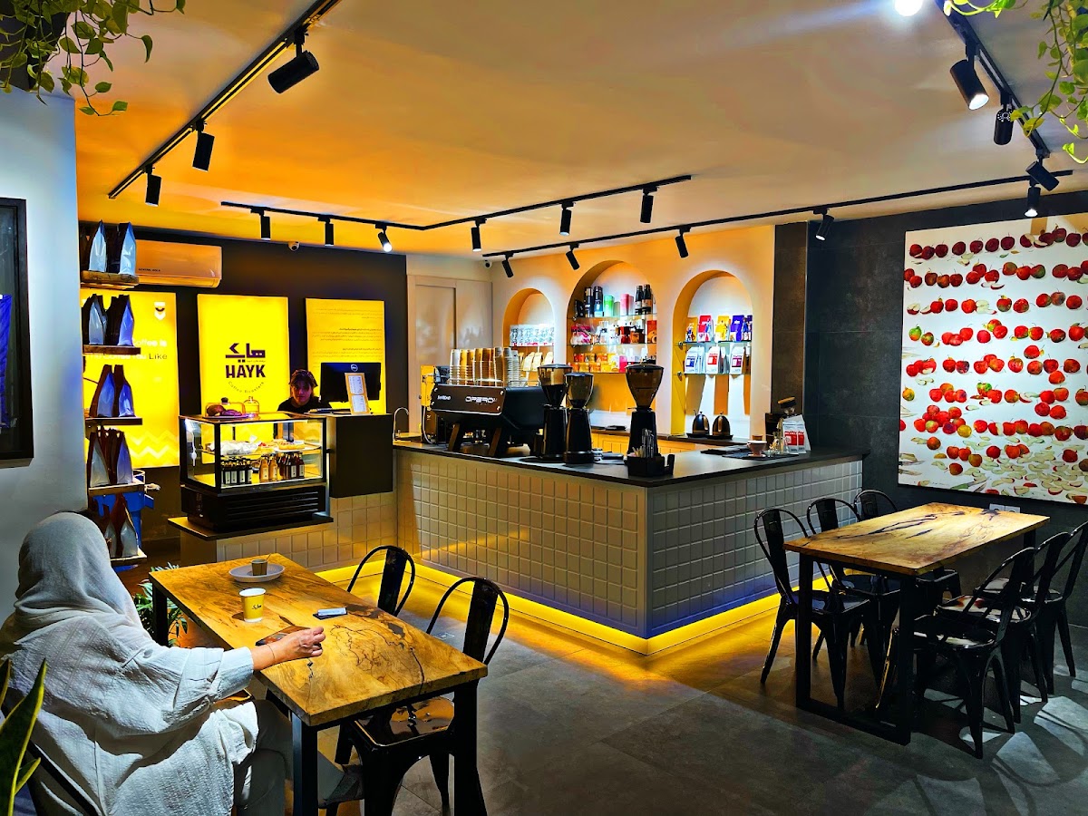 فضای کافه Hayk coffee